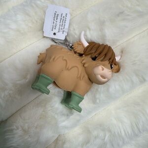 Bath & Body Works Highland Cow Keychain with Green Boots sanitizer holder